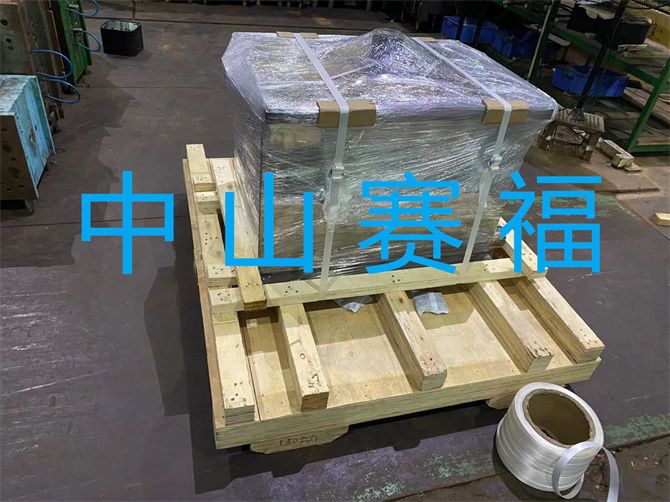 木箱包裝有效的保證貨品的安全運(yùn)輸